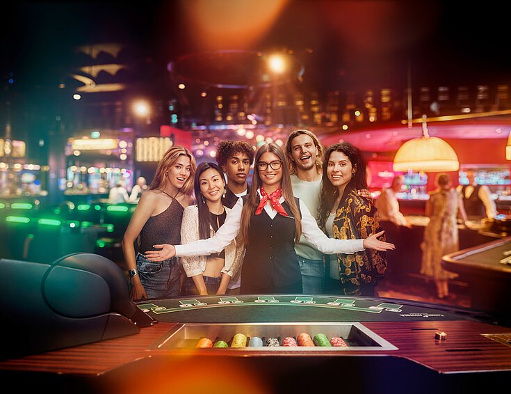 Fun & Friends Table Gruppe mit Croupière am Black Jack Tisch
