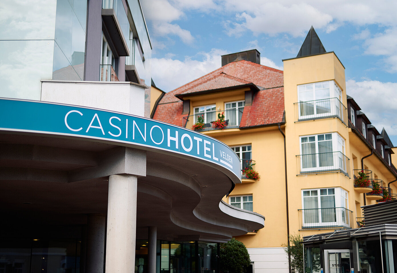 Casinohotel Velden Außenansicht